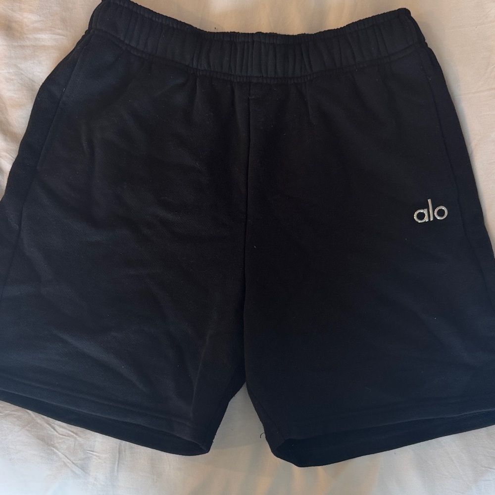 ALO Yoga Accolade Black Sweat Shorts
